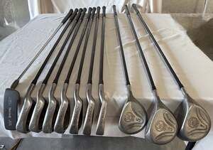 Vintage (90s) Pro Select Golf Club Set 11 Pieces. With bag.